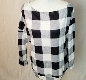 🖤 Stylish Black and White Buffalo Plaid Off Shoulder Top - S - Last One!